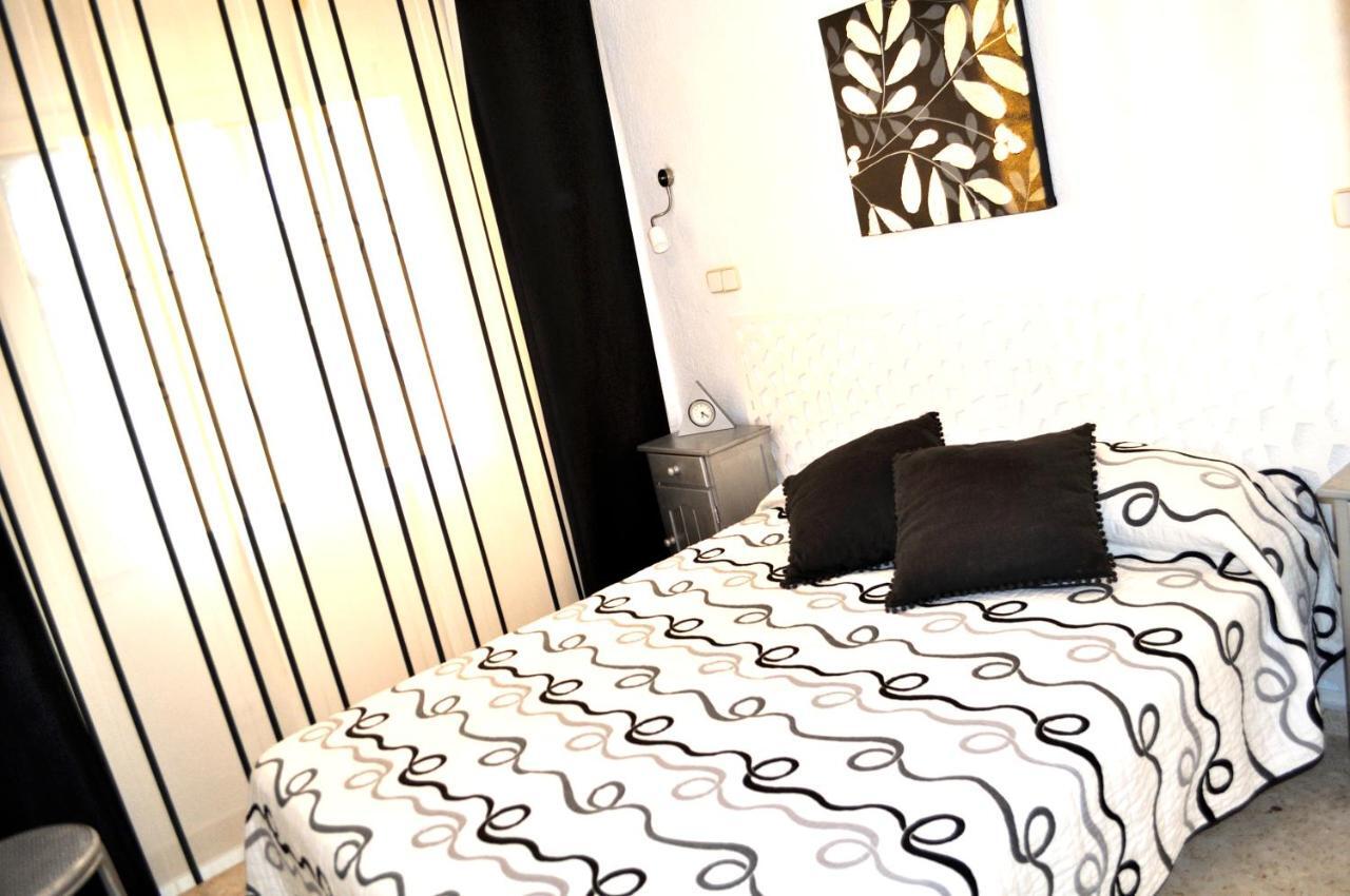 Retiro, 1 Dormitorio By Bookinเดเนีย ภายนอก รูปภาพ