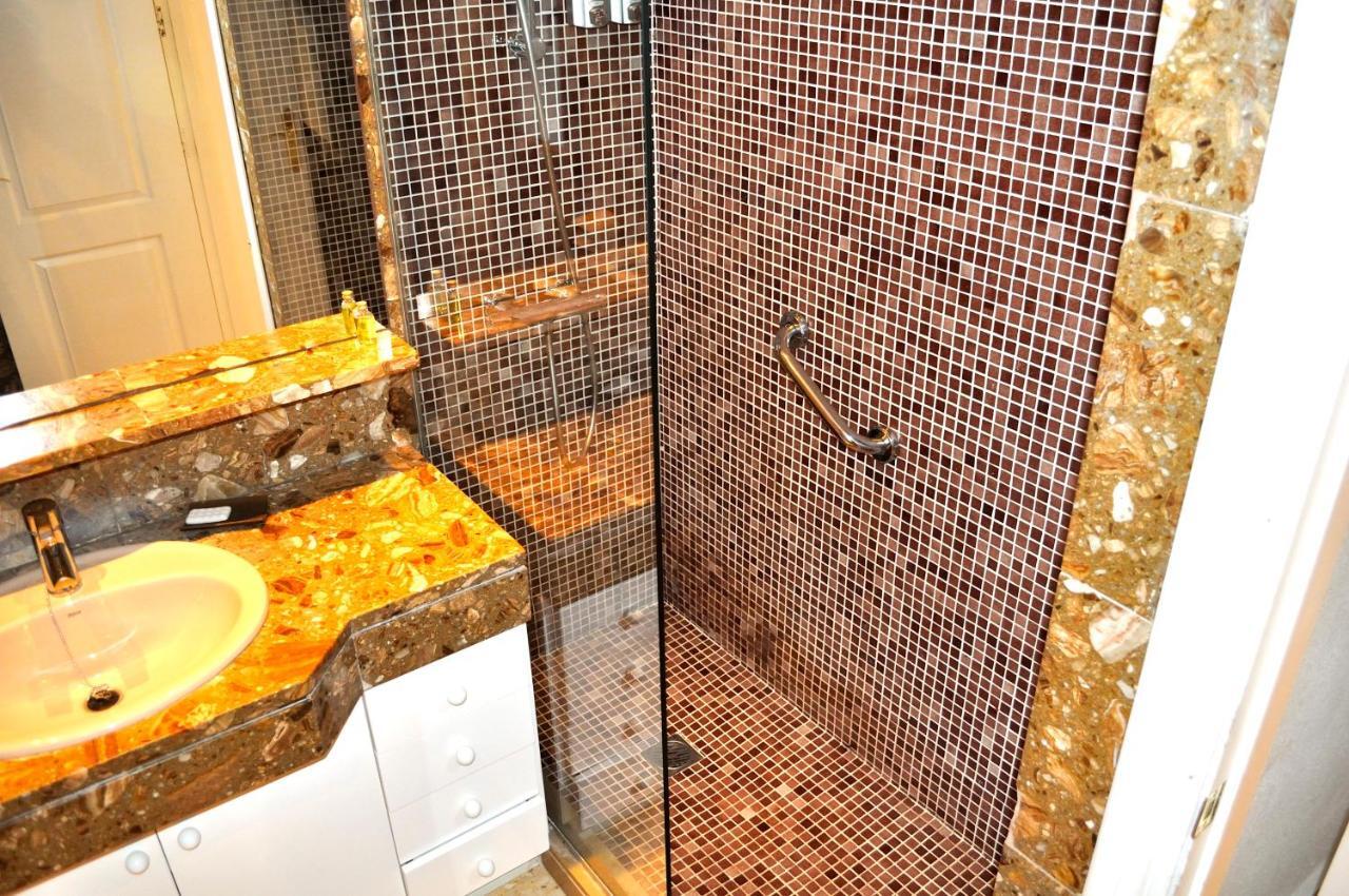 Retiro, 1 Dormitorio By Bookinเดเนีย ภายนอก รูปภาพ